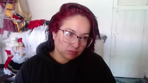 Laura lopez online show from 01/07/25, 02:41