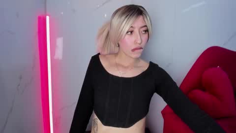 lilith cooper20 online show from 09/25/25, 11:08