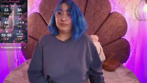   online show from 09/13/25, 07:57