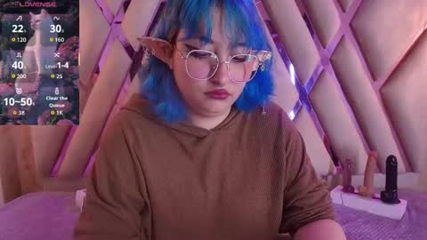   online show from 09/22/25, 08:00