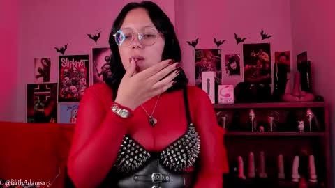 Snapshot of lilith_deveraux_ chatting on 02/28/26, 03:57 MISTRESS LILITH online show from 02/28/26, 03:57