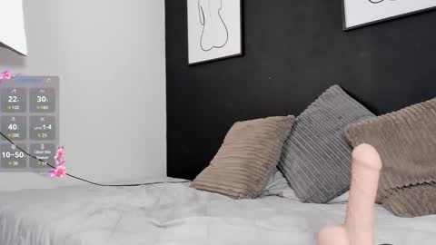 Snapshot of lilith_dh chatting on 03/10/25, 02:59 Lili online show from 03/10/25, 02:59