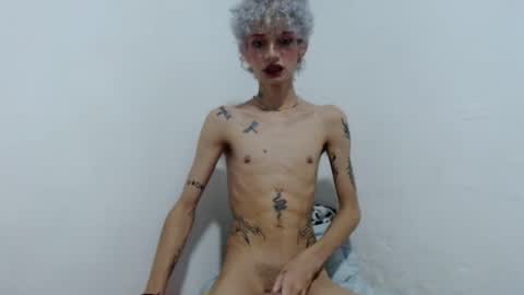 Snapshot of lilith_evil7 chatting on 12/18/24, 09:29 lilith_evil7 online show from 12/18/24, 09:29