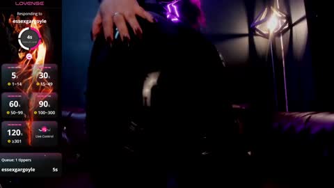 Snapshot of lilith_levonee_ chatting on 12/24/24, 03:16 Lilith online show from 12/24/24, 03:16