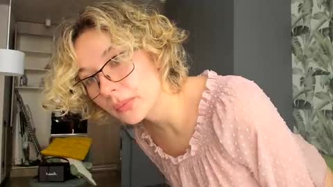 lilith online show from 02/14/26, 01:08