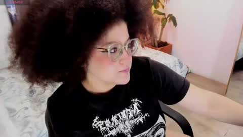 Lilith online show from 10/19/25, 03:40