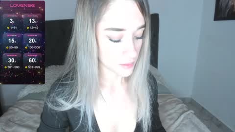 Snapshot of lilith_parker chatting on 01/27/25, 01:59 Lilith Parker online show from 01/27/25, 01:59