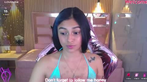 Snapshot of lilith_petit_sub chatting on 02/19/25, 02:23 Lilith  online show from 02/19/25, 02:23