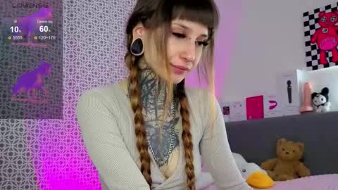 lilith_poison online show from 01/18/26, 06:01