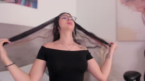 lilith_sage_ online show from 01/28/25, 11:38