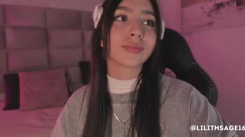 lilith_sage_ online show from 03/18/26, 07:50