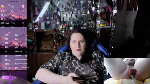 Snapshot of lilith_samedy chatting on 02/17/26, 08:59 Lilith Shumerian online show from 02/17/26, 08:59