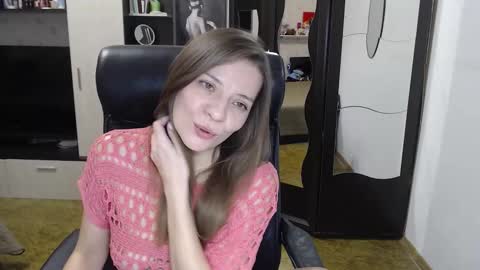 lilith small21 online show from 11/29/25, 09:01