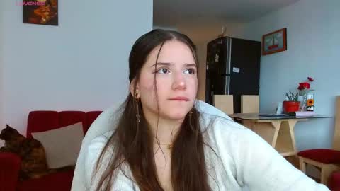 Abril  online show from 12/05/25, 12:36