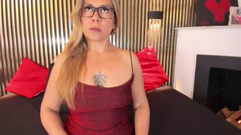   online show from 10/11/25, 05:44