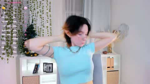 Lilith online show from 01/05/25, 04:14