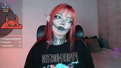 Snapshot of lilithmadness chatting on 12/18/24, 07:26 Lilith online show from 12/18/24, 07:26