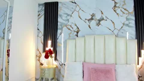 Lilith  online show from 09/10/25, 04:56