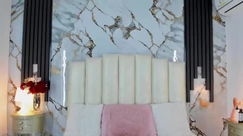 Lilith  online show from 04/22/26, 04:37