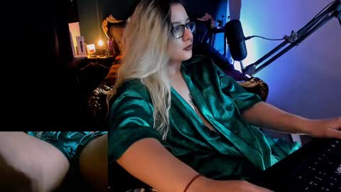 lilithmystic01 online show from 01/19/25, 11:56