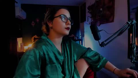 lilithmystic01 online show from 01/19/25, 06:21