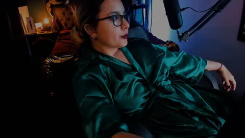 lilithmystic01 online show from 01/19/25, 09:34