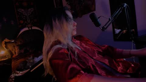 lilithmystic01 online show from 01/24/25, 10:32