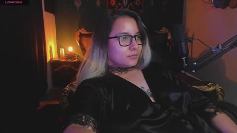 lilithmystic01 online show from 02/05/25, 05:31