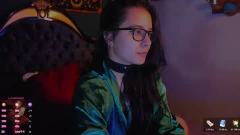 lilithmystic01 online show from 10/19/25, 02:29