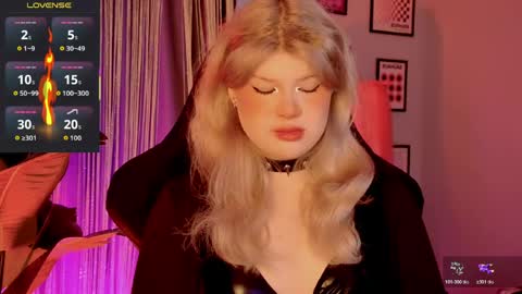 LilithNelson online show from 04/24/26, 02:36