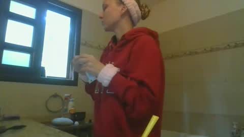 Snapshot of lilithnewdawn chatting on 02/08/26, 09:23 lilithnewdawn online show from 02/08/26, 09:23