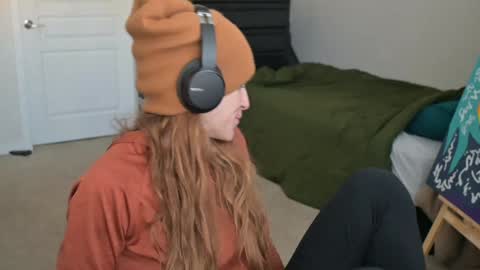 L online show from 12/13/24, 04:49