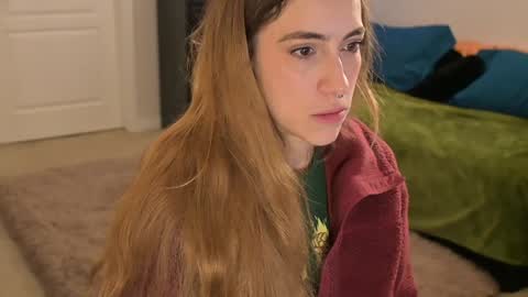 L online show from 02/08/25, 01:54