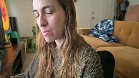 L online show from 09/08/25, 04:39