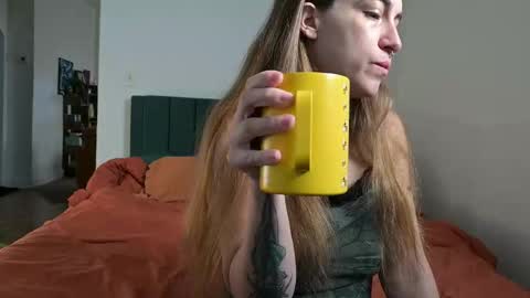 L online show from 10/17/25, 03:25