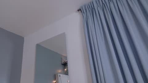 Snapshot of lilithsmith__ chatting on 12/15/25, 11:36 lilithsmith__ online show from 12/15/25, 11:36