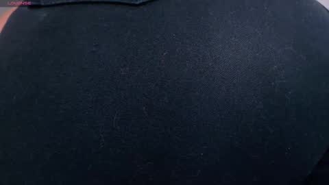 Snapshot of lilithsmith__ chatting on 12/22/25, 09:06 lilithsmith__ online show from 12/22/25, 09:06