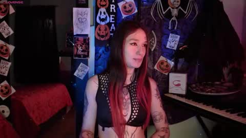 Call me Lilith online show from 10/15/25, 01:11
