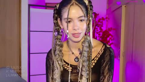 Snapshot of liliwatsonj chatting on 06/08/26, 02:45 3 Ig Lilisxo1 online show from 06/08/26, 02:45