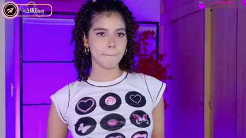 Snapshot of liliwatsonj chatting on 07/17/26, 05:25 3 Ig Lilisxo1 online show from 07/17/26, 05:25