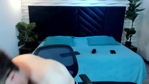 Lil James online show from 04/04/26, 08:06