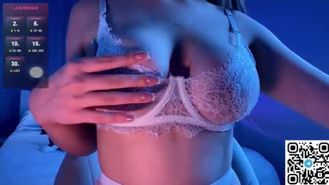 lilkisslina online show from 03/04/26, 12:11