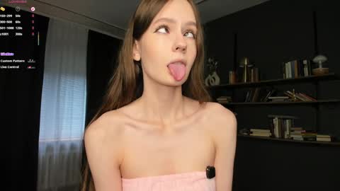 Snapshot of lilkiti chatting on 05/29/26, 08:56 Kiti online show from 05/29/26, 08:56