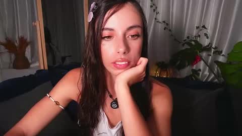 Lill Dayna online show from 11/18/25, 12:09