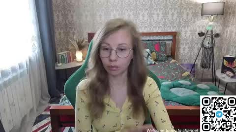 Snapshot of lill_mary chatting on 05/19/26, 02:29 Maria online show from 05/19/26, 02:29