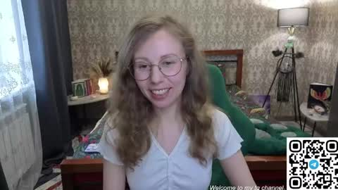 Snapshot of lill_mary chatting on 05/21/26, 02:07 Maria online show from 05/21/26, 02:07