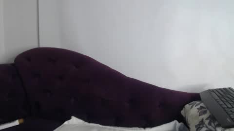 Snapshot of lillebbw_sweet chatting on 09/10/25, 10:32 lille online show from 09/10/25, 10:32