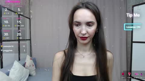 Lillian online show from 02/11/25, 06:08