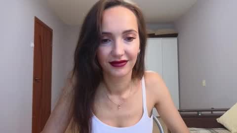 Lillian online show from 11/06/25, 05:19