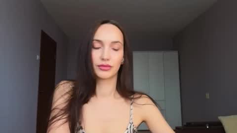 Snapshot of lillian_clark7 chatting on 03/11/26, 07:03 Lillian online show from 03/11/26, 07:03